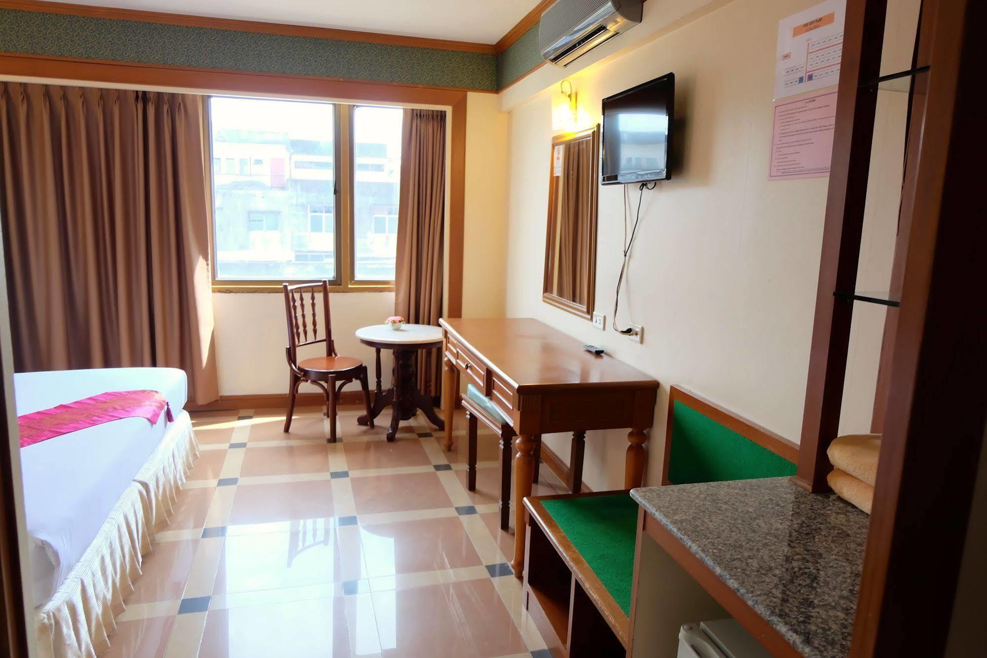 Vieng Thong Hotel Krabi town Exterior foto